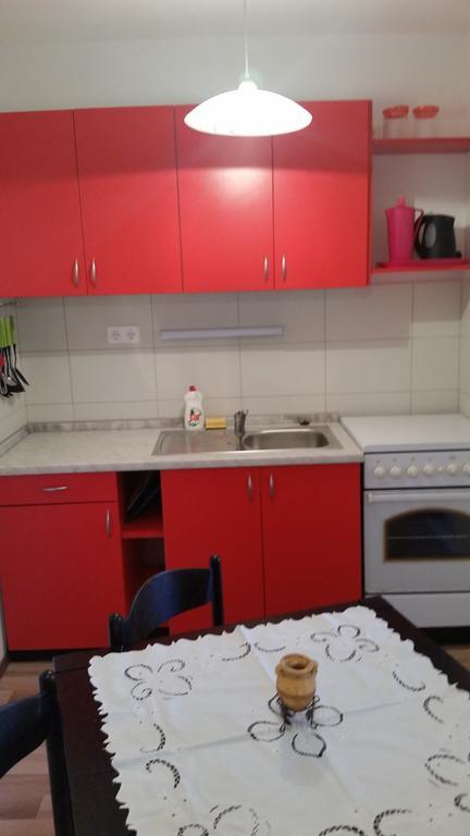 Apartments Dano Sukosan Bilik gambar