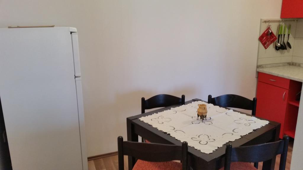 Apartments Dano Sukosan Bilik gambar