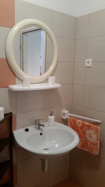 Apartments Dano Sukosan Bilik gambar